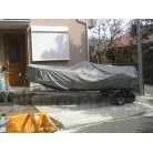 専用カバーを掛けて保管してあります。