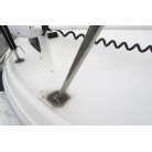 手すりの根元のコーキング跡が目立ちます。