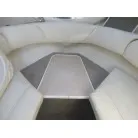 フラットなベッドになります