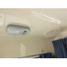 天井も光ってます