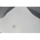 デッキ上に小さな補修跡。