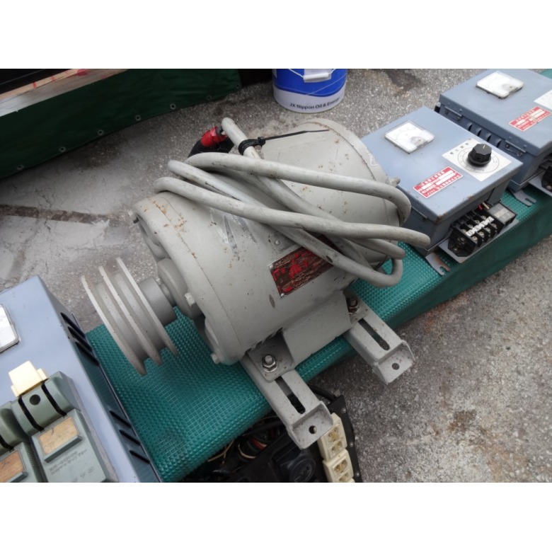 【人気商品】 大立電気株式会社 ダイリツ 集魚灯用誘導交流発電機 【中古艇 | その他