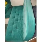 後ろ向き