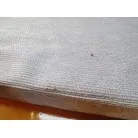 小さな汚れあり。