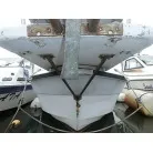 ステーに錆が見られます。