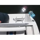 トランサムステップ