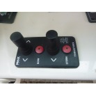 バウ、スターンスラスタースイッチ