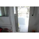 操船室後方のドア