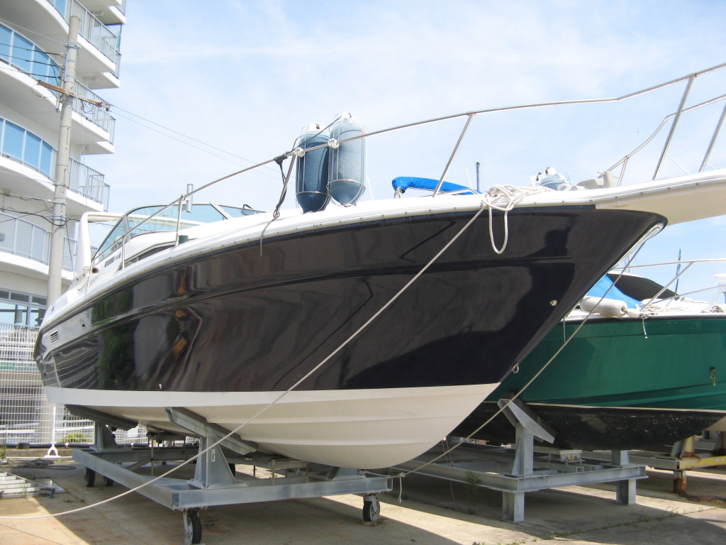 中古ボート シーレイ 31Ft サンダンサー (エンジン 発電機 修理済み)