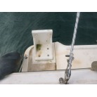 補機ブラケット