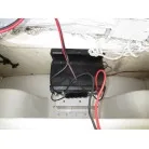 エンジンからエレキ用バッテリーを充電出来ます。