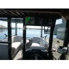 頭上にGPS魚探
