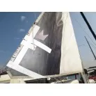 メインセール　端にテープでの補修部分あり