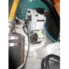左舷側クォーターバースより覗くセールドライブ本体