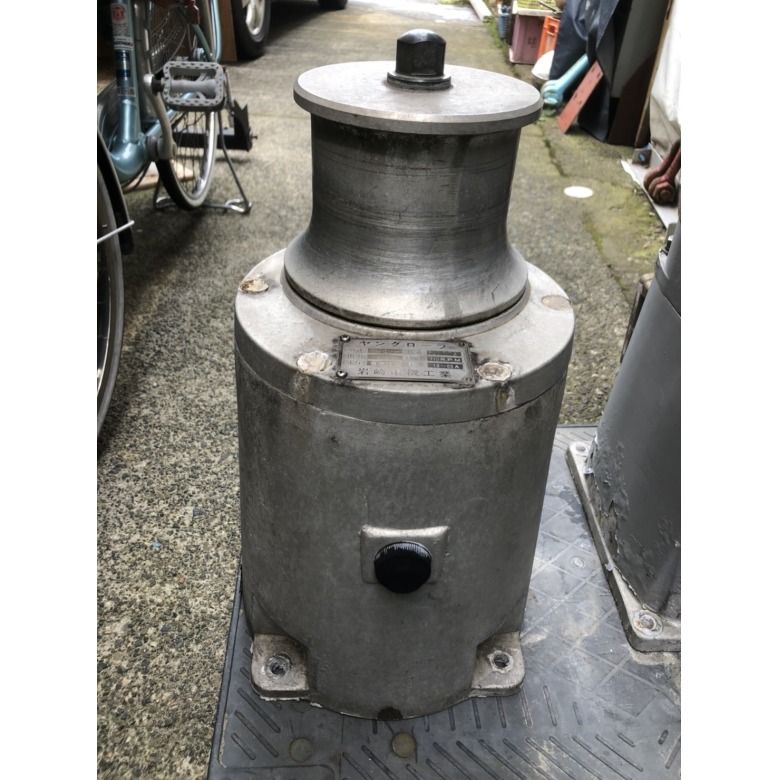 TI-B 24V 750W アンカーウインチ 電動 岩崎電機工業 ヤング