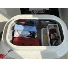 座席下収納庫