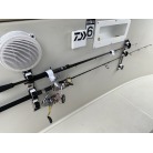 ロッドホルダーも新品取り付けです。