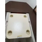 このテーブルは外に出して使用も出来ます。