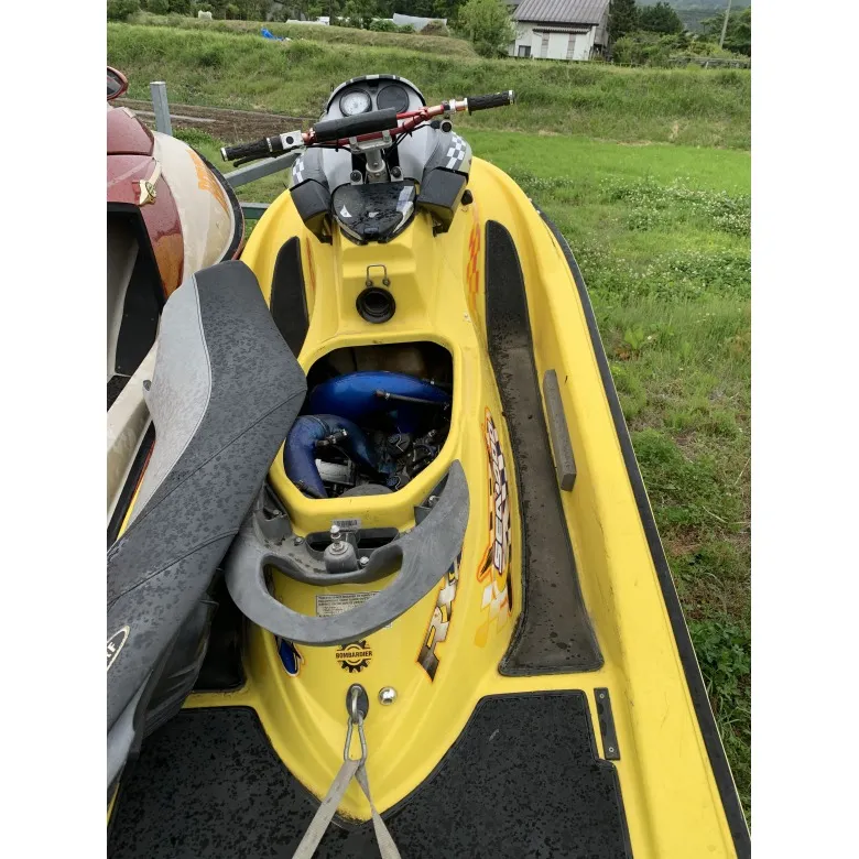 黄色のボート ボンバルディア SEADOO RXX 1000ccにボアアップ | 【中古艇ドットコム