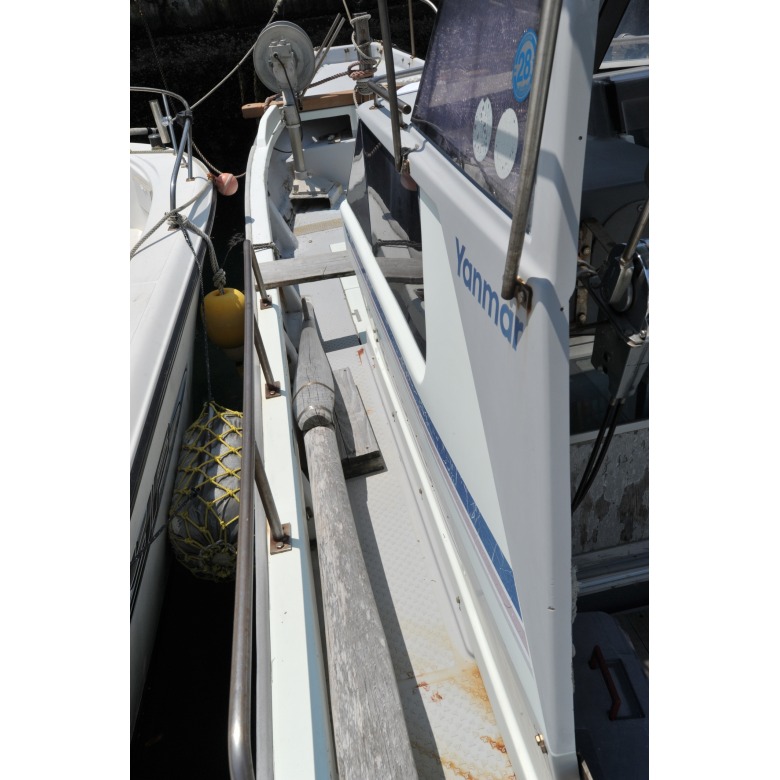 漁船 9.9メートル ヤマハ 72F 255PS トレジャーボート