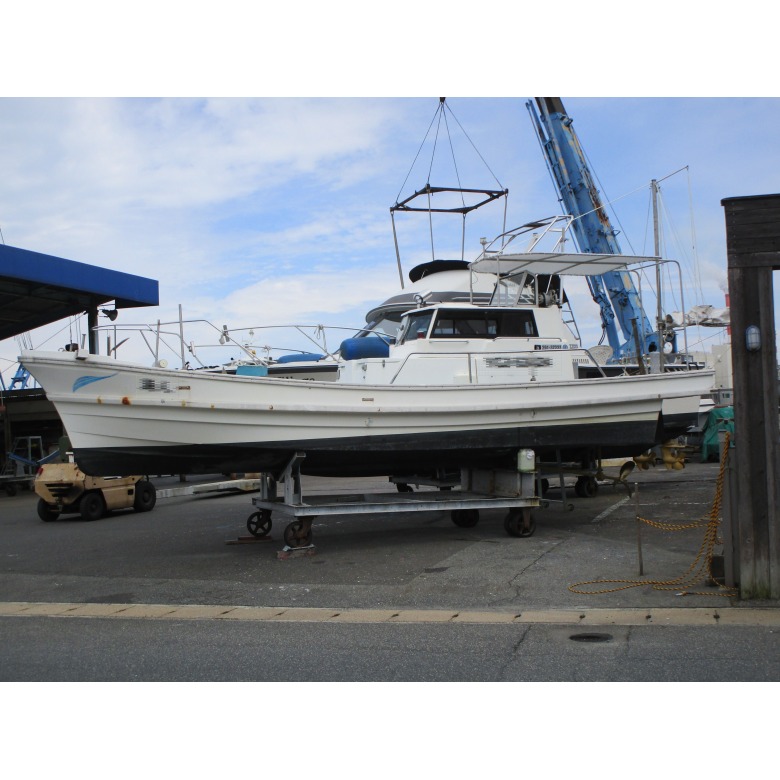 漁船プレート ヤマハ漁船28フィート 値下げしました。古いけどエンジン調子