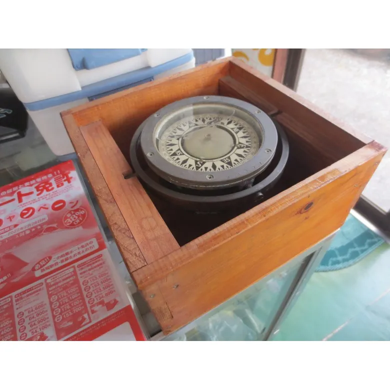 佐浦計器製作所 無修正型磁気コンパス 箱入コンパス | 【中古艇ドット