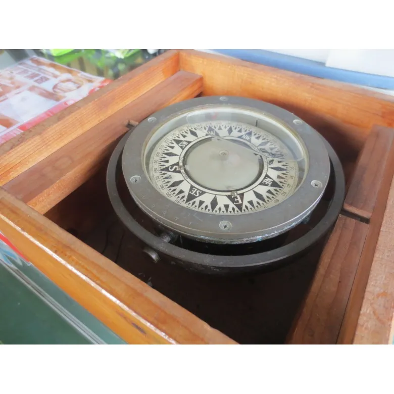佐浦計器製作所 無修正型磁気コンパス 箱入コンパス | 【中古艇ドット