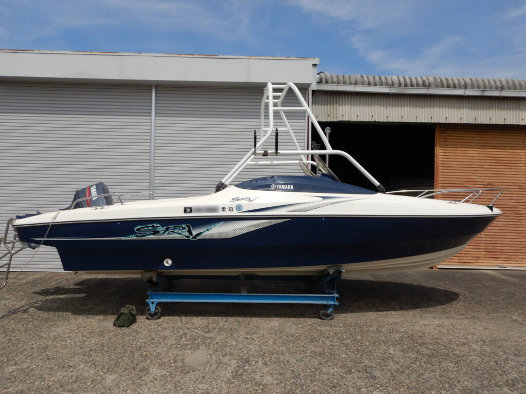 入荷中 ヤマハ SRV20 中古ボート・ヨットの個人 【中古艇ドットコム】 | 小型モーターボート