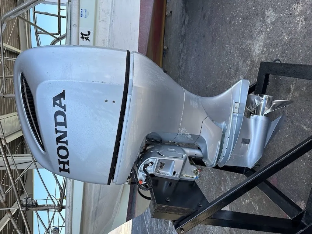 ホンダ　船外機　40馬力　中古 40馬力（BF40）｜製品一覧｜船外機｜Honda公式サイト