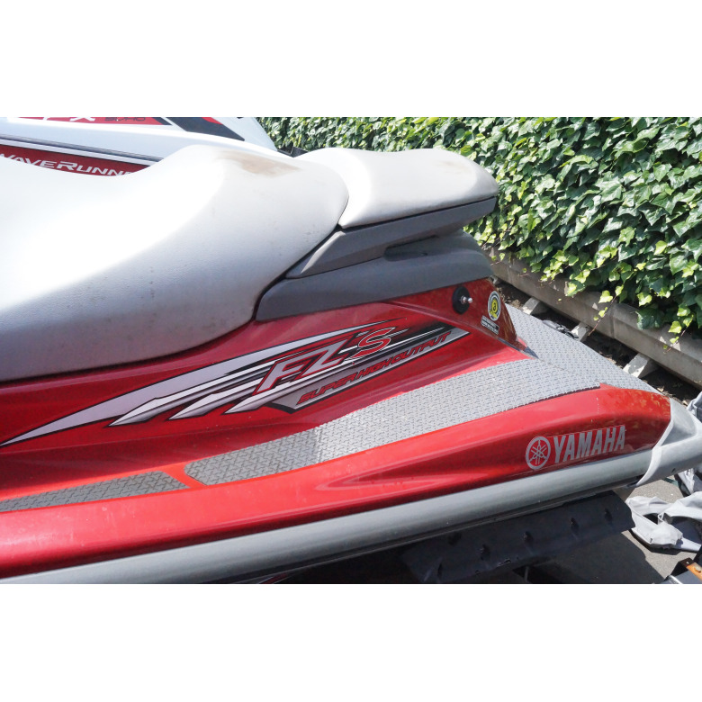 ヤマハ WAVERUNNER FZS SHO | 【中古艇ドットコム】 中古ボート・ヨットの個人売買応援サイト