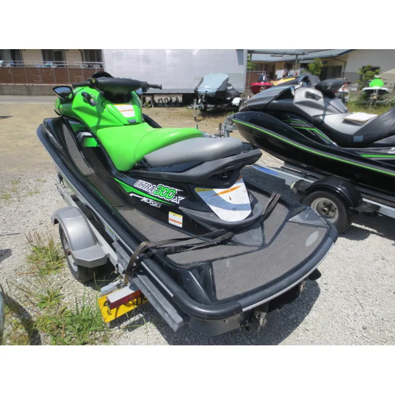 カワサキ ウルトラ300XJTT50H | 【中古艇ドットコム】 中古ボート