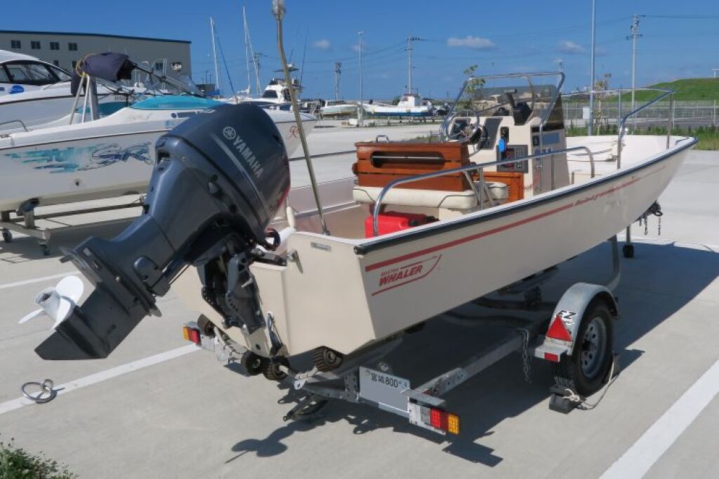 ボストンホエラーモントーク17フィート 90馬力