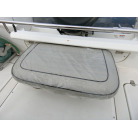 カバーを掛けて保管していますのでキレイです。