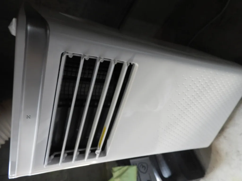 JOY PEBBLE スポットクーラー 2.6kW | 【中古艇ドットコム】 中古