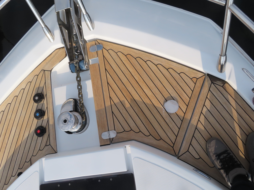 AZIMUT-BENETTI アジムット55S | 【中古艇ドットコム】 中古ボート・ヨットの個人売買応援サイト