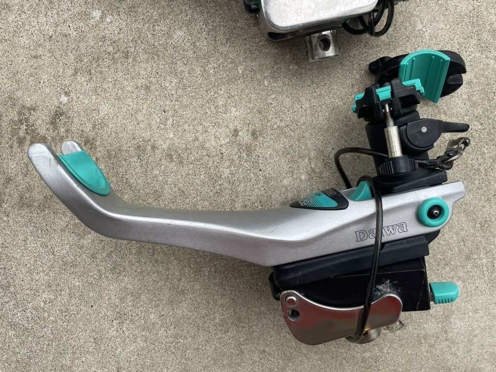 ロッドキーパー　写真掲載全てセット中古 2025年最新】Yahoo!オークション -ロッドキーパー(スポーツ