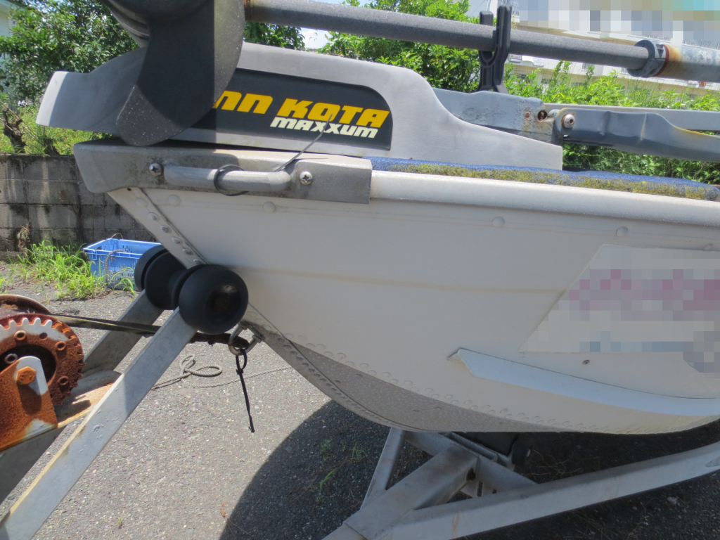 LOWE アルミボート 3人乗 V1256 Sea Nymph V SERIES *KS192
