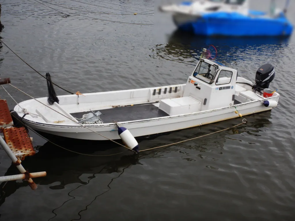 中古艇20ft 4st50馬力　すぐ乗れます 地場造船 20f | 【中古艇ドットコム】 中古ボート・ヨットの個人売買
