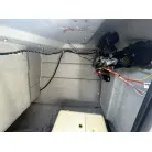 右側収納スペース