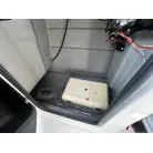 右側収納スペース