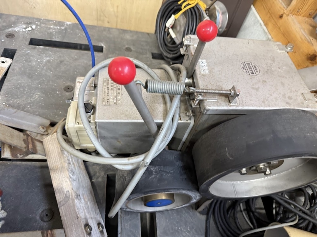 新品本物 新日海工業 NKLH-NC 【中古艇ドットコム | 右舷用ローラー釣り機 電装品
