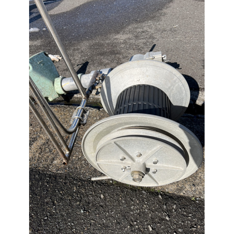 岩崎電機工業 ネットラインホーラー12V | 【中古艇ドットコム