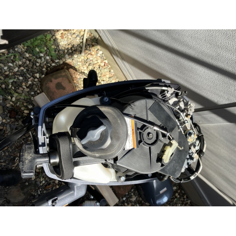 ヤマハ　船外機　F5AMH