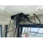 無線機は取り外します