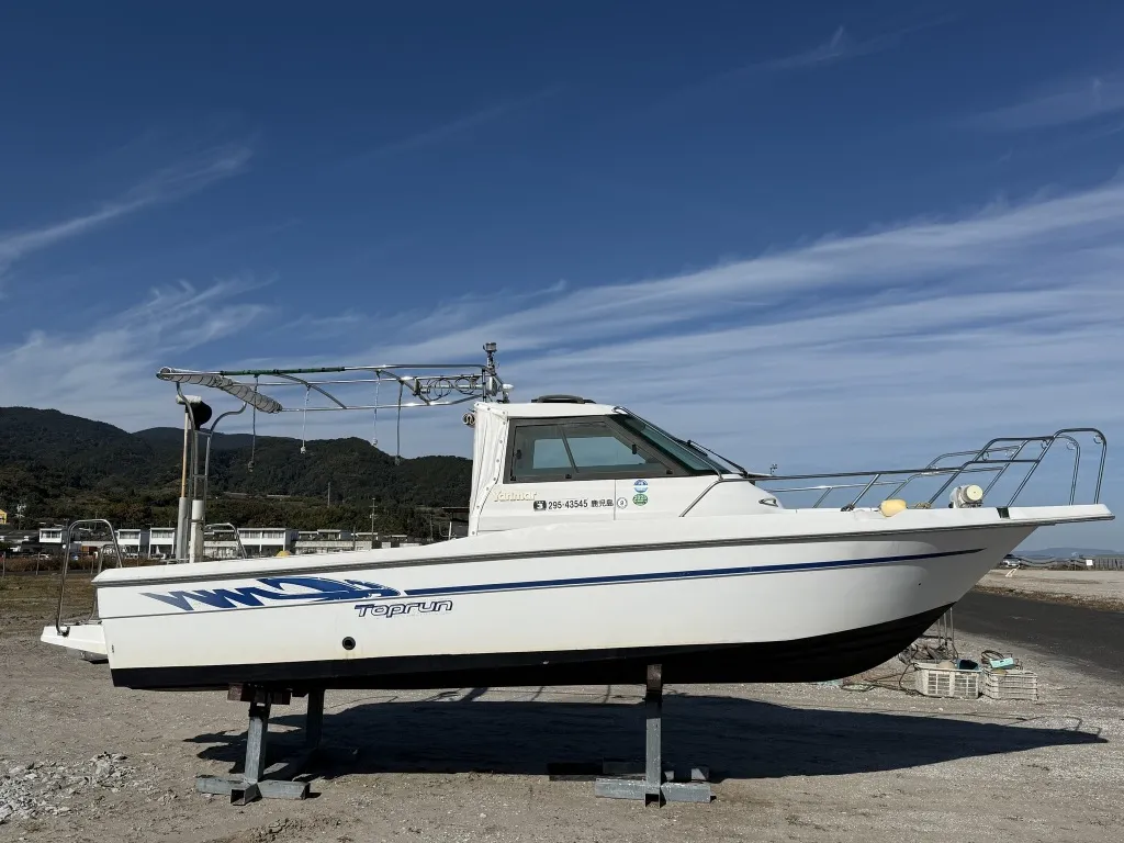 【中古】 ザ．クレーター（2） ヤンマー FX22BZ-IK | 【中古艇ドットコム】 中古ボート・ヨットの個人
