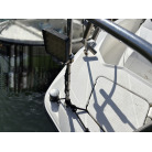 船首ライト右舷側