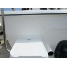 スターンのハル全体、ブルワークまで塗装済みです。