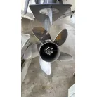 ↑プロペラは付きません