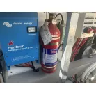 Victron Energyの充電器と、Sea-Fireの消火装置